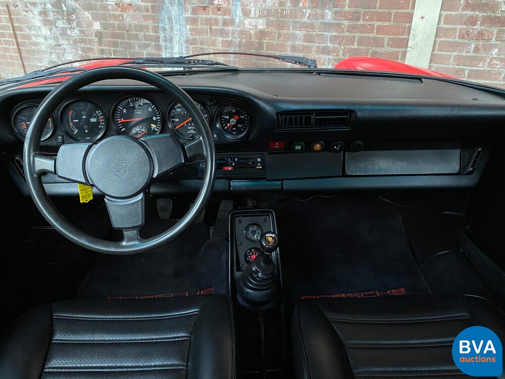 Porsche 911 3.3 Turbo Coupé 930 301 PS, G-065-BZ.