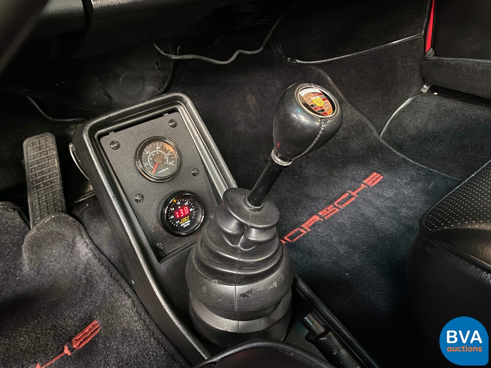 Porsche 911 3.3 Turbo Coupé 930 301 PS, G-065-BZ.