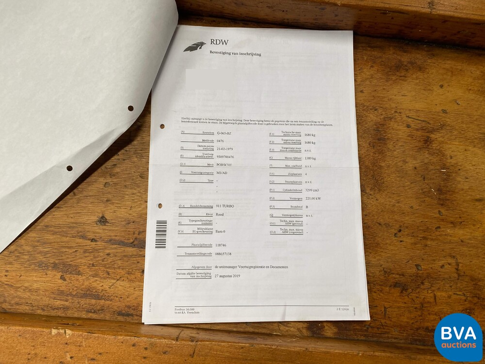 Porsche 911 3.3 Turbo Coupé 930 301 PS, G-065-BZ.
