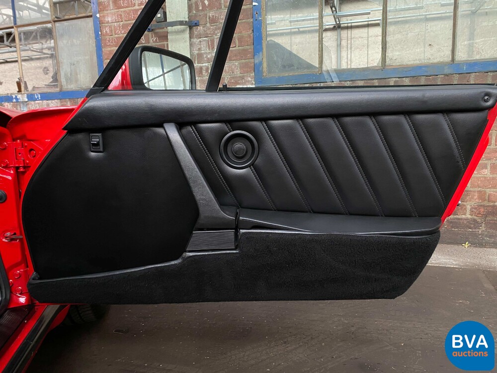 Porsche 911 3.3 Turbo Coupé 930 301 PS, G-065-BZ.