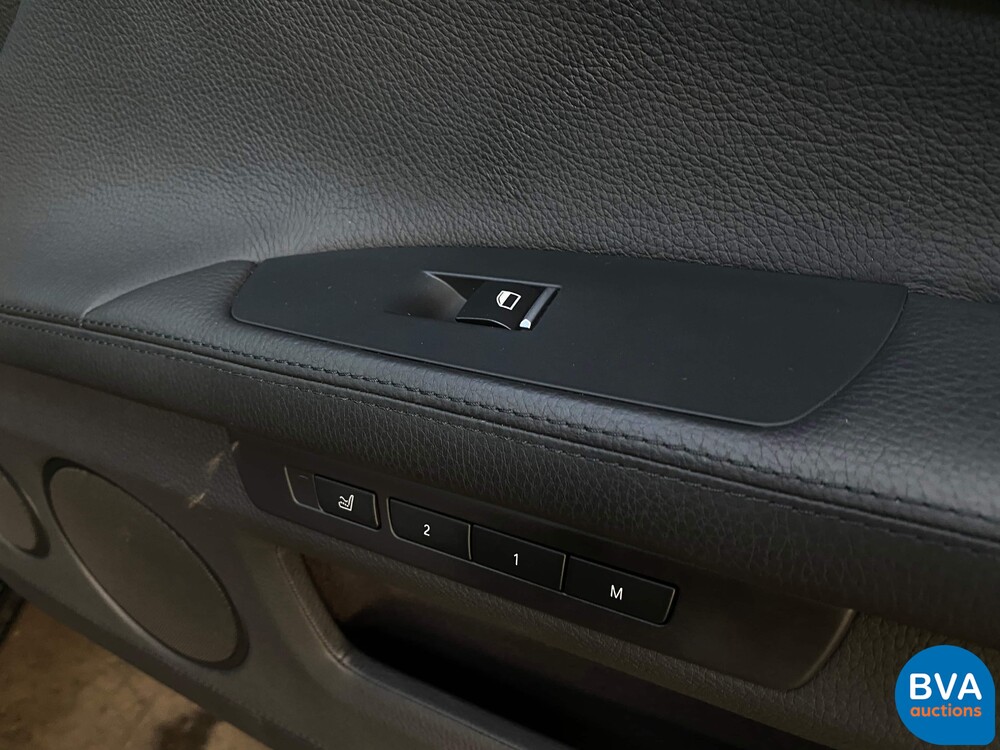 BMW 760Li Hochsicherheits-VR7 V12 F03 2011.