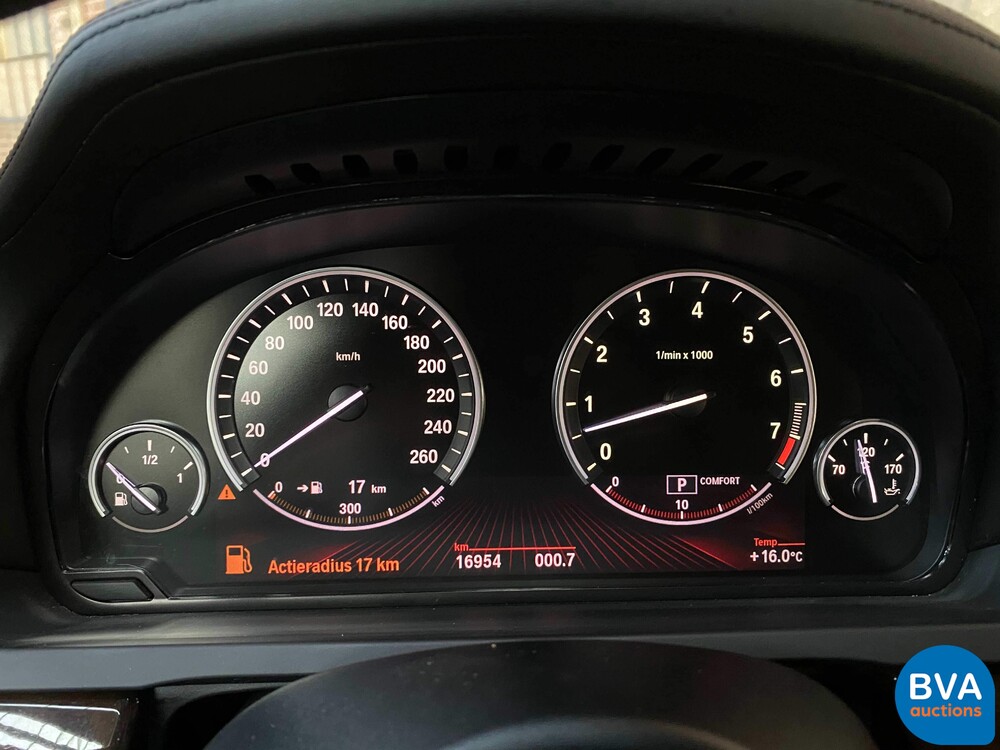 BMW 760Li Hochsicherheits-VR7 V12 F03 2011.