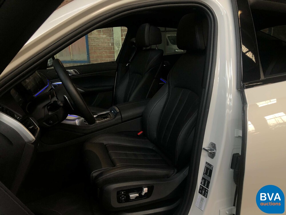 BMW X6 xDrive30d M-Sport 265 PS 2020 - GARANTIE -.