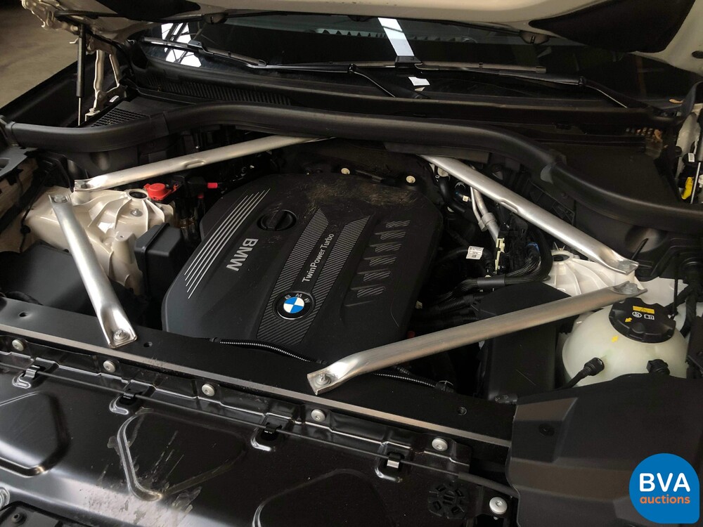 BMW X6 xDrive30d M-Sport 265 PS 2020 - GARANTIE -.