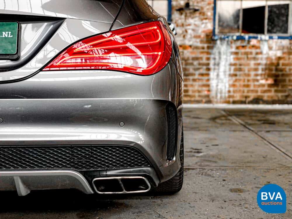 Mercedes-Benz CLA45 AMG Schießbremse 4Matic 380 PS 2015.