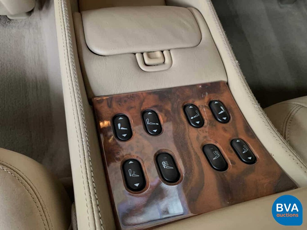 Daimler Super V8 4.0L 363 PS 2001 -Org. NL-, 82-GS-NJ.