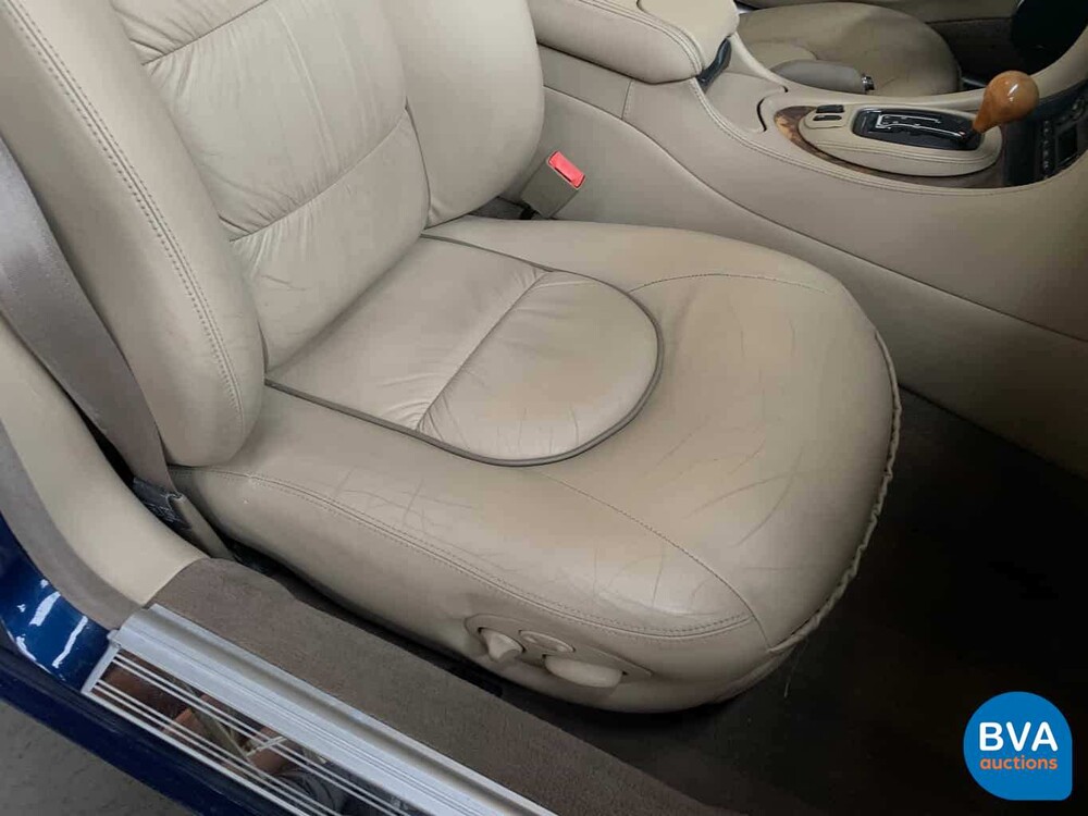 Daimler Super V8 4.0L 363 PS 2001 -Org. NL-, 82-GS-NJ.