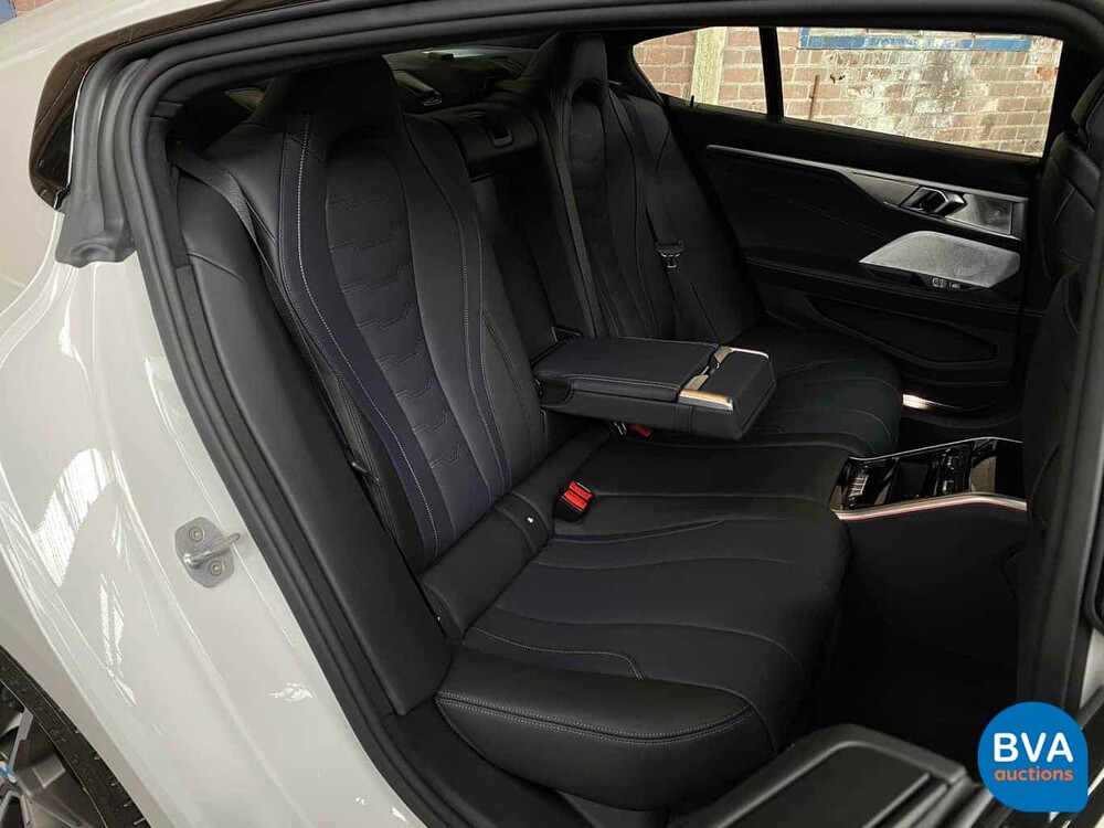 BMW M850i Gran Coupé xDrive 530 PS 2021 8er -NEU + GARANTIE-, K-251-JH.