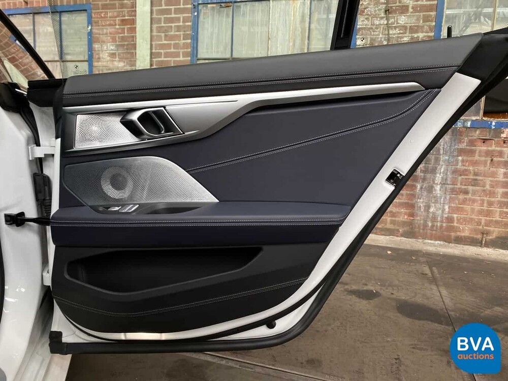 BMW M850i Gran Coupé xDrive 530 PS 2021 8er -NEU + GARANTIE-, K-251-JH.