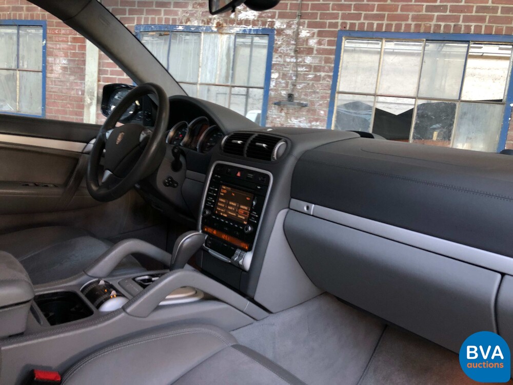Porsche Cayenne GTS 4.8 V8 405 PS 2009, 4-SHZ-83.