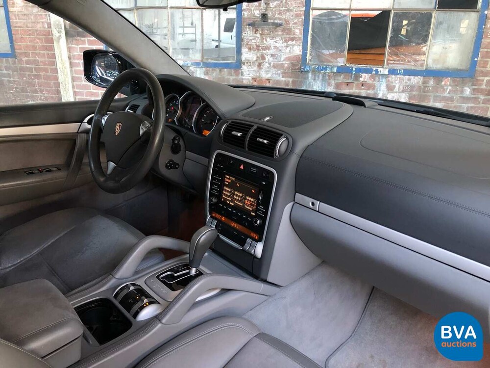 Porsche Cayenne GTS 4.8 V8 405 PS 2009, 4-SHZ-83.