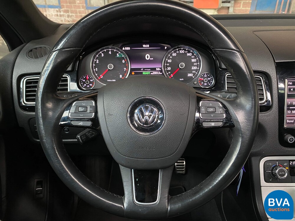 Volkswagen Touareg 3.0 TSI Hybrid Highline 4Motion 333 PS, 38-RBF-2.