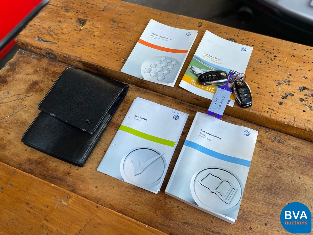 Volkswagen Touareg 3.0 TSI Hybrid Highline 4Motion 333 PS, 38-RBF-2.