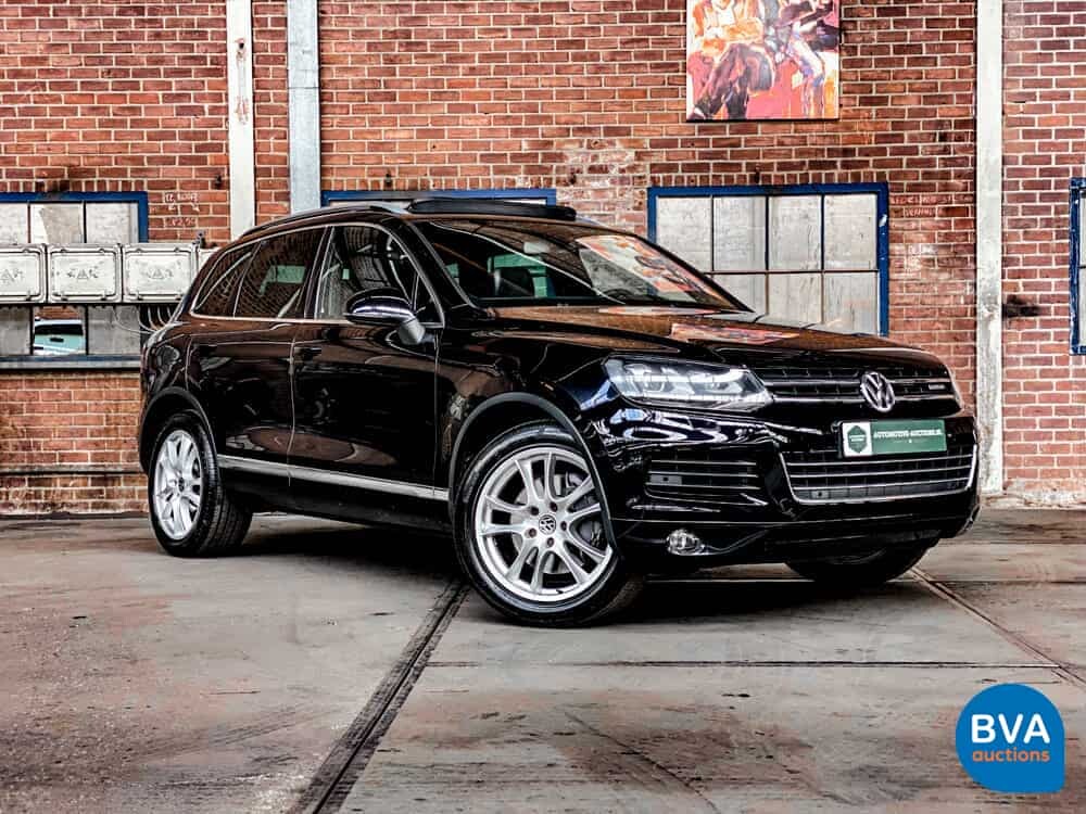 Volkswagen Touareg 3.0 TSI Hybrid Highline 4Motion 333 PS, 38-RBF-2.