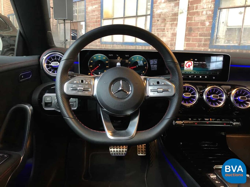 Mercedes-Benz CLA180 AMG-Styling 136 PS CLA-Klasse 2020 -GARANTIE-.