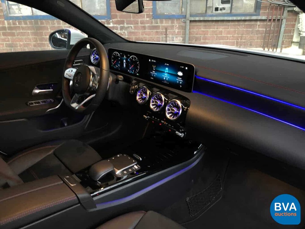 Mercedes-Benz CLA180 AMG-Styling 136 PS CLA-Klasse 2020 -GARANTIE-.