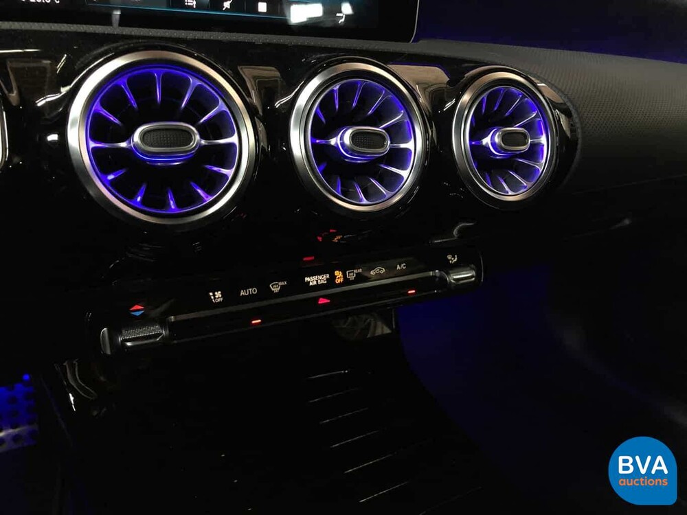 Mercedes-Benz CLA180 AMG-Styling 136 PS CLA-Klasse 2020 -GARANTIE-.