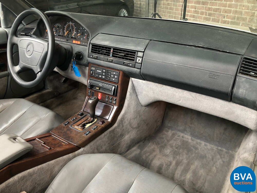 Mercedes-Benz SL600 6.0 V12 R129 1995.