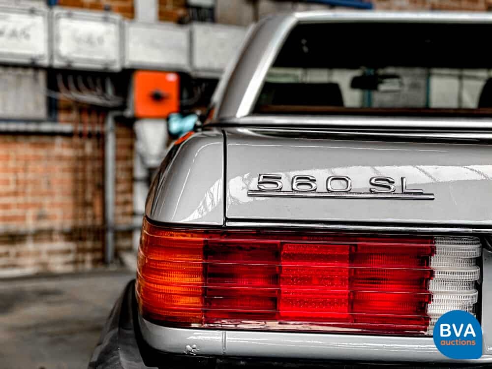 Mercedes-Benz 560SL R107 1987.