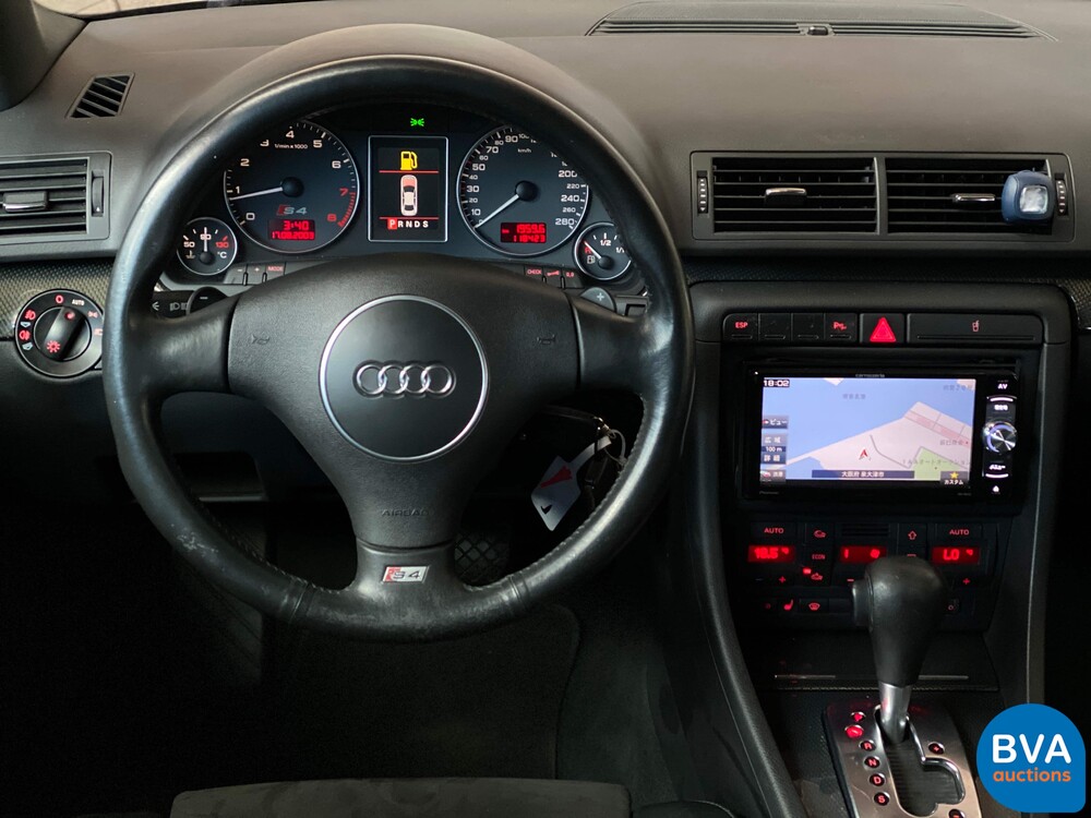 Audi S4 Avant 4.2 V8 Quattro Pro Line Station 344 PS 2004 -Youngtimer-.