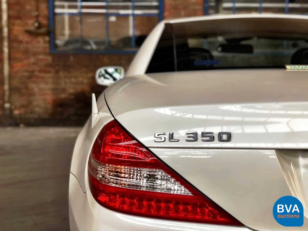Mercedes-Benz SL350 AMG 3.5 V6 315 PS SL-Klasse 2011.