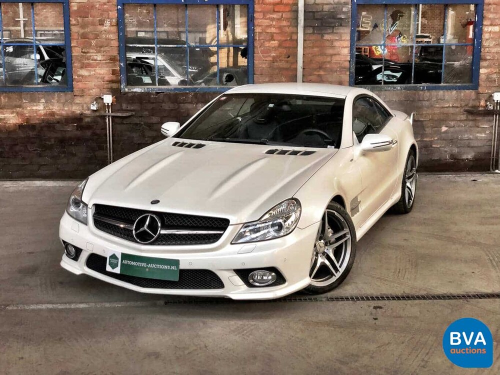 Mercedes-Benz SL350 AMG 3.5 V6 315 PS SL-Klasse 2011.