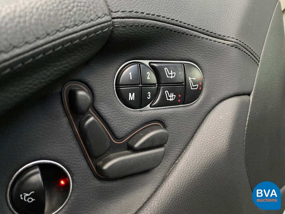 Mercedes-Benz SL350 AMG 3.5 V6 315 PS SL-Klasse 2011.