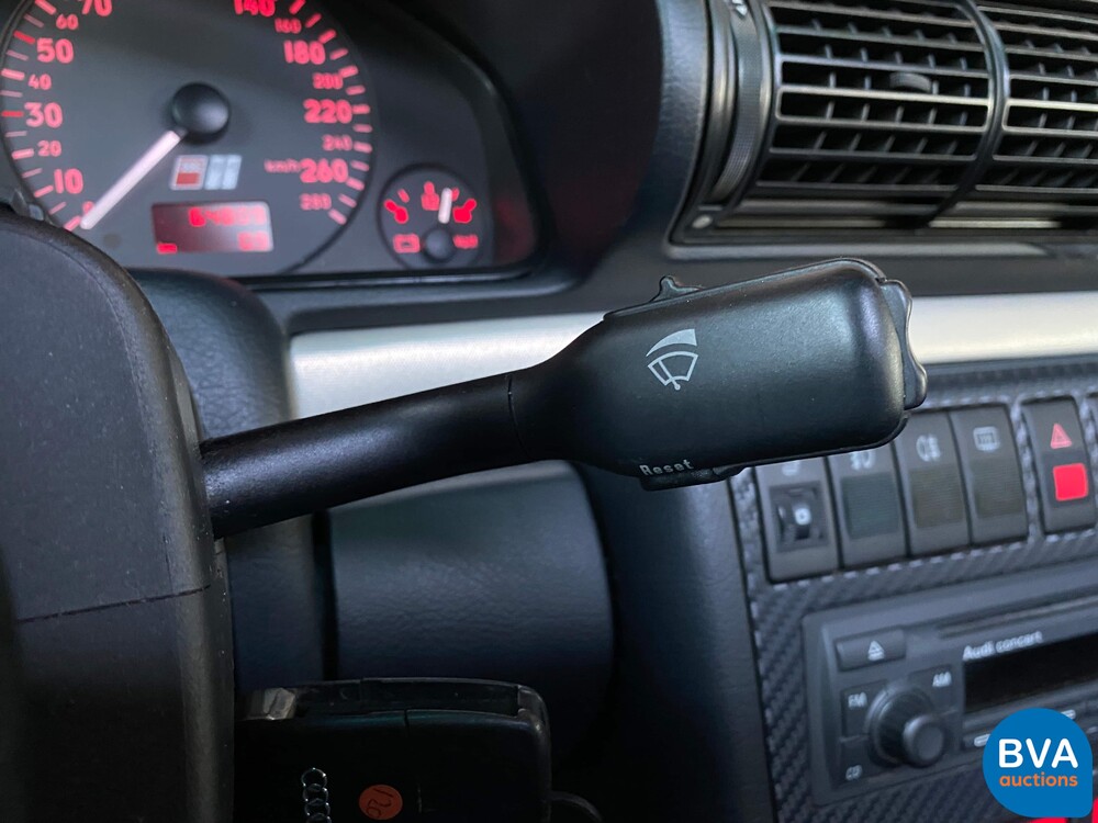 Audi S4 2.7 V6 Quattro Biturbo 265 PS 2002.