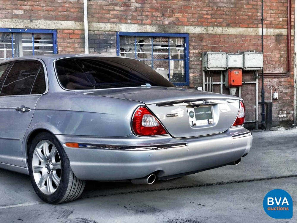 Jaguar XJ8 4.2 V8 300 PS 2003 -Youngtimer-.