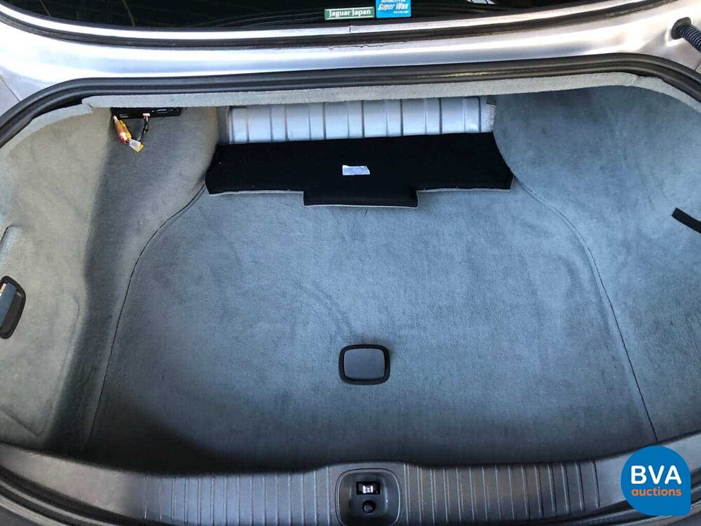 Jaguar XJ8 4.2 V8 300 PS 2003 -Youngtimer-.