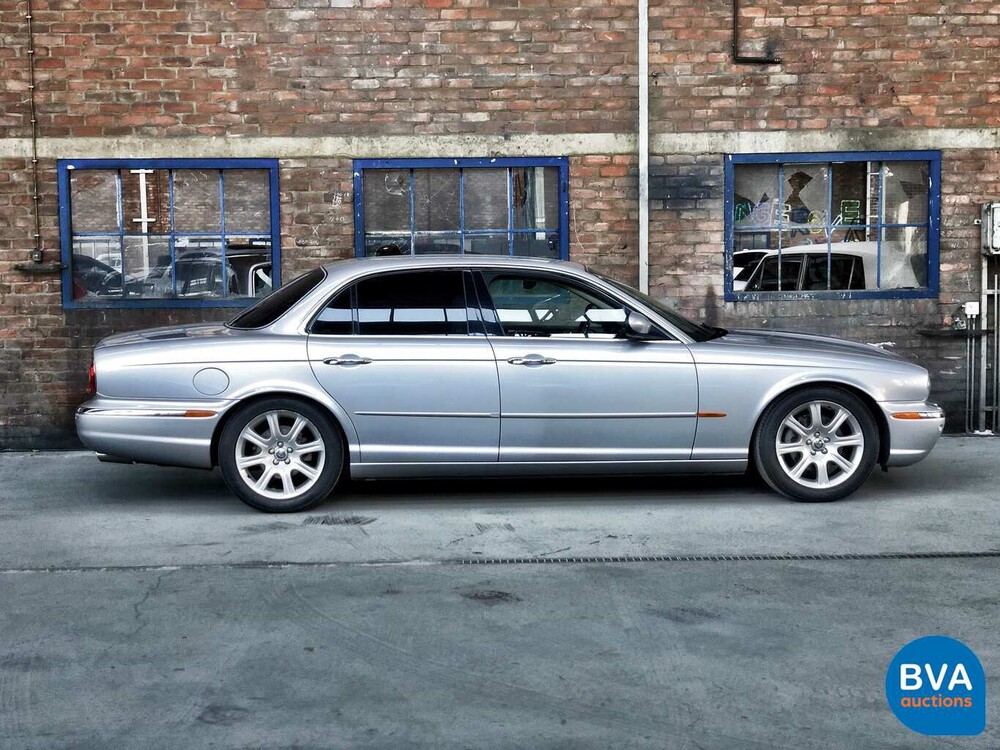 Jaguar XJ8 4.2 V8 300 PS 2003 -Youngtimer-.