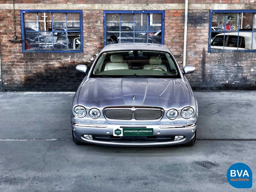 Jaguar XJ8 4.2 V8 300 PS 2003 -Youngtimer-.
