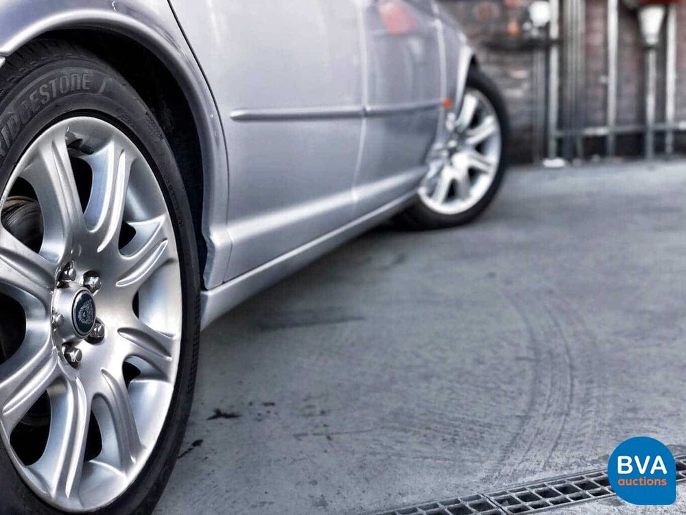 Jaguar XJ8 4.2 V8 300 PS 2003 -Youngtimer-.