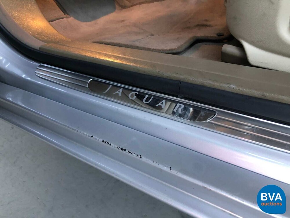 Jaguar XJ8 4.2 V8 300 PS 2003 -Youngtimer-.