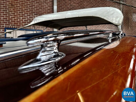 Pedrazzini Capri De Luxe V8 275hp Classic wooden Speedboat 1963 (RIVA, BOESCH).