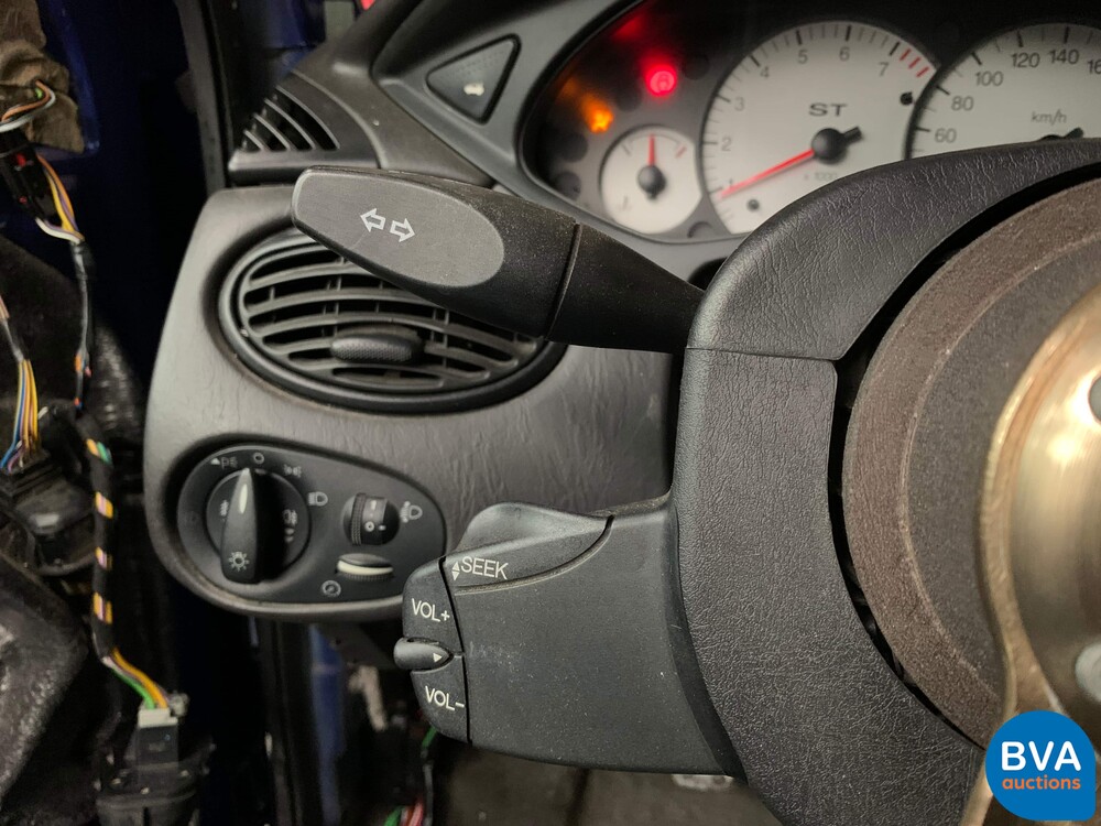 Ford Focus ST170 2.0 173hp 2002 -Original NL-, 01-JT-TV.