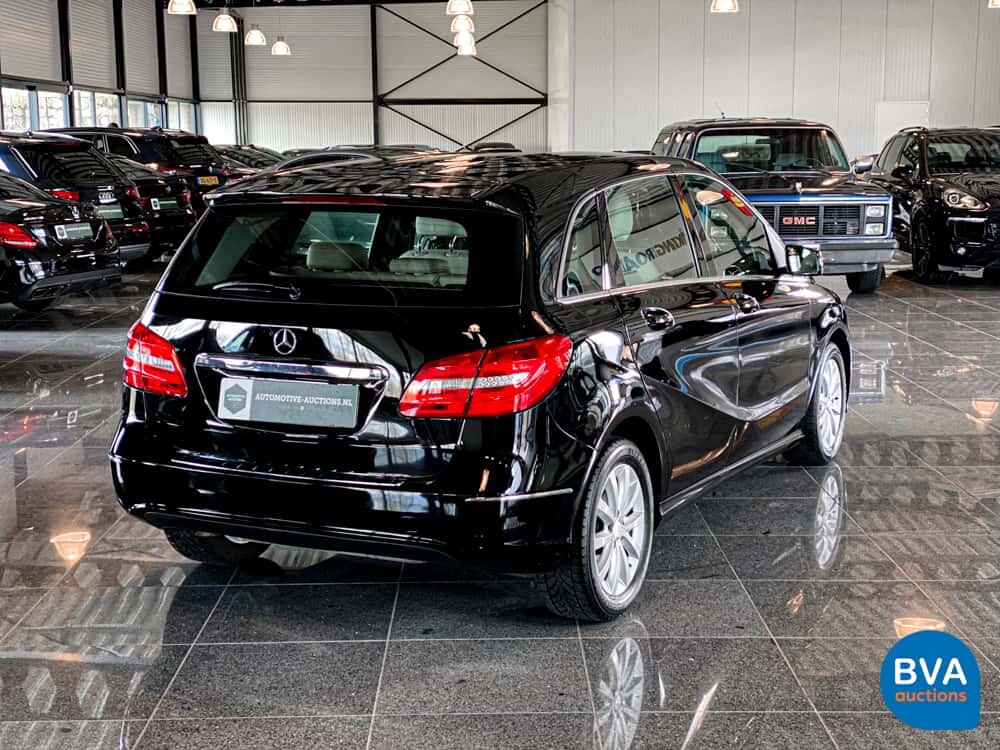 Mercedes-Benz B180 Sports Tourer 122hp 2013.