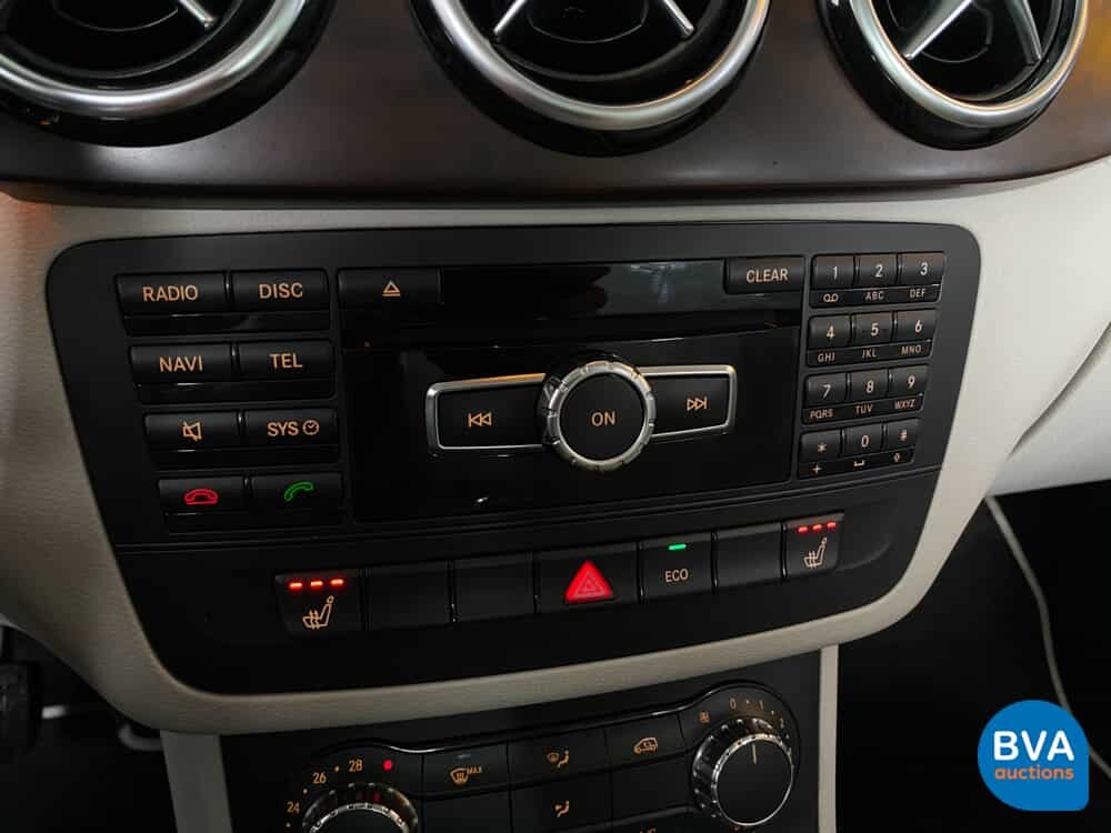 Mercedes-Benz B180 Sports Tourer 122hp 2013.