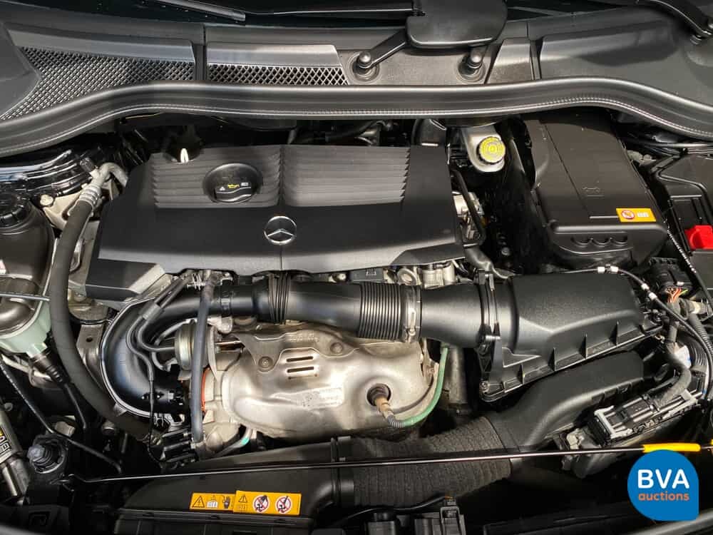 Mercedes-Benz B180 Sports Tourer 122hp 2013.