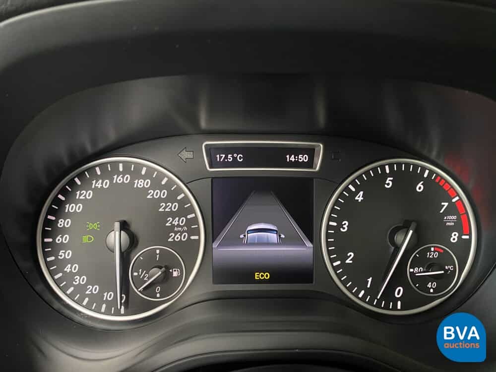 Mercedes-Benz B180 Sports Tourer 122hp 2013.