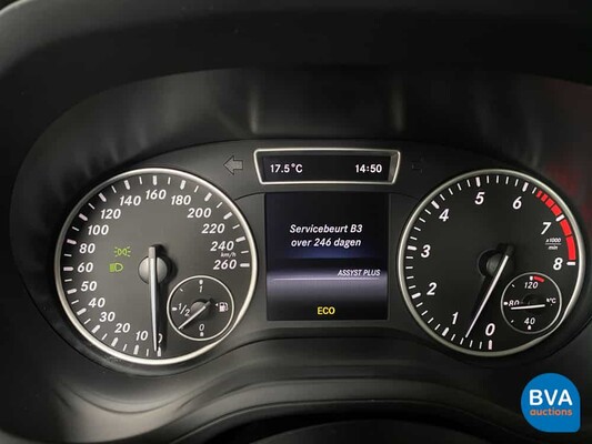 Mercedes-Benz B180 Sports Tourer 122hp 2013.