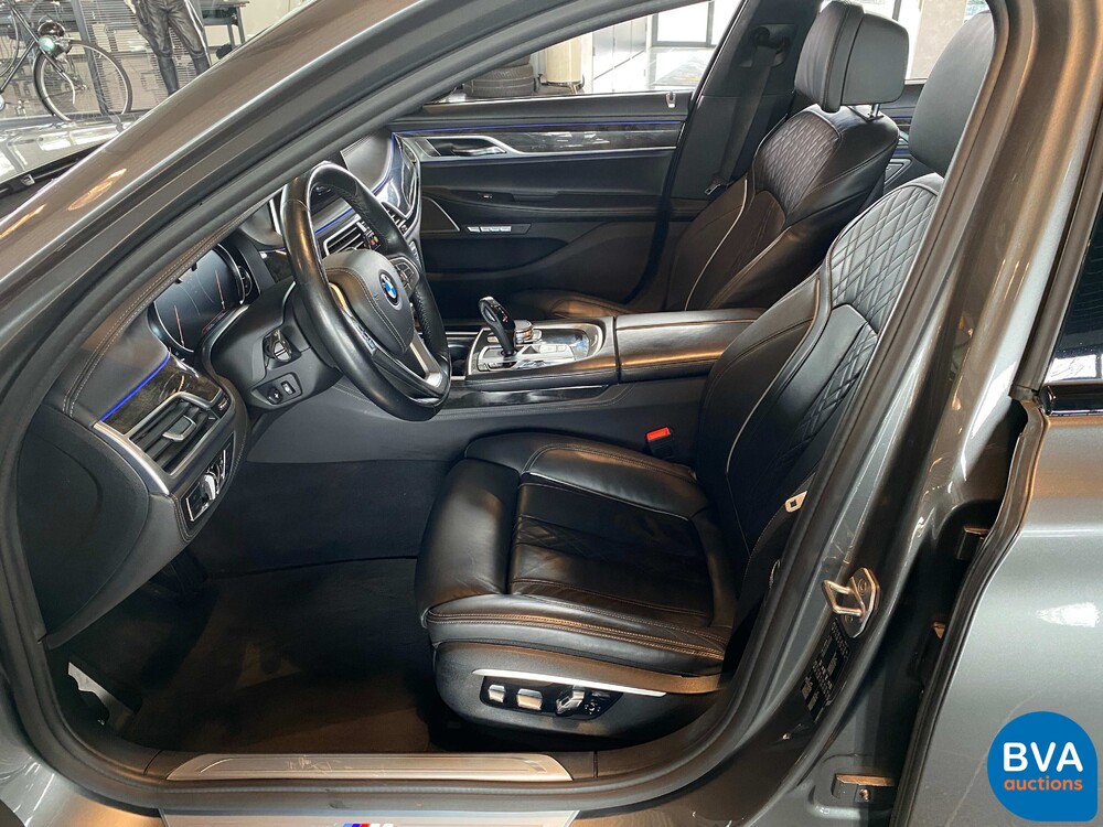 BMW 730d 7-series M-Sport 265hp 2016 High-Executive Shadow-Line, KT-731-L.