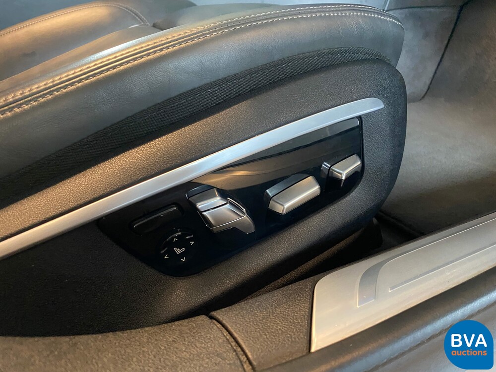 BMW 730d 7-series M-Sport 265hp 2016 High-Executive Shadow-Line, KT-731-L.