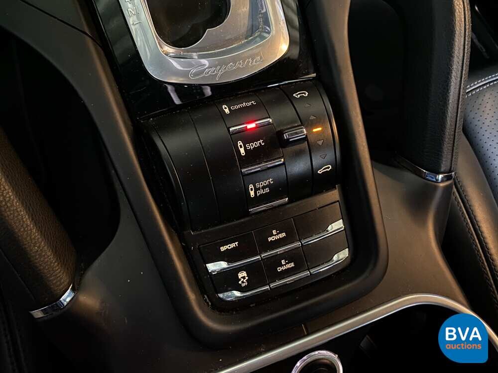 Porsche Cayenne 3.0 S E-Hybrid 416hp 2015 Facelift -Original NL-, HF-348-Z.