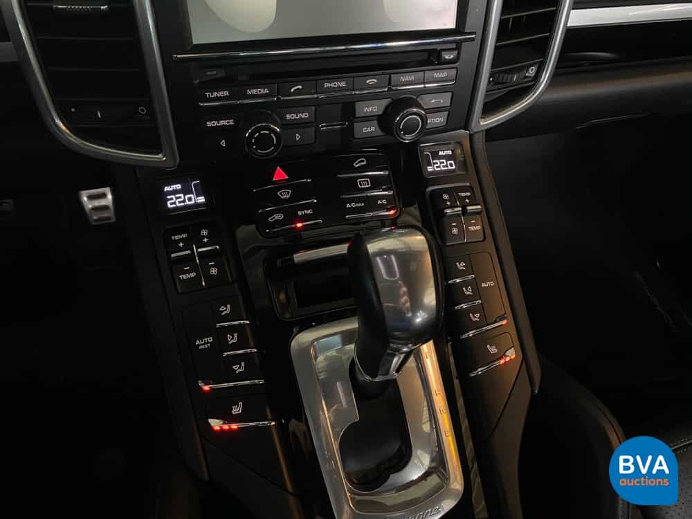 Porsche Cayenne 3.0 S E-Hybrid 416hp 2015 Facelift -Original NL-, HF-348-Z.