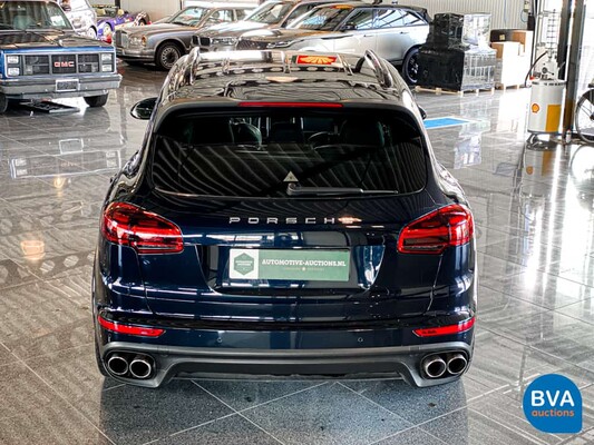 Porsche Cayenne 3.0 S E-Hybrid 416 PS 2015 Facelift -Original NL-, HF-348-Z.