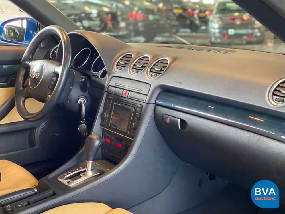 Audi A4 Cabriolet 2.4 V6 YOUNGTIMER 170hp 2003, 6-XXT-40.