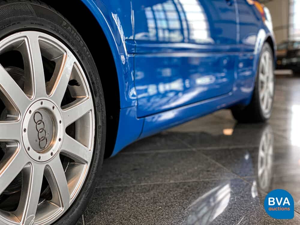 Audi A4 Cabriolet 2.4 V6 YOUNGTIMER 170hp 2003, 6-XXT-40.