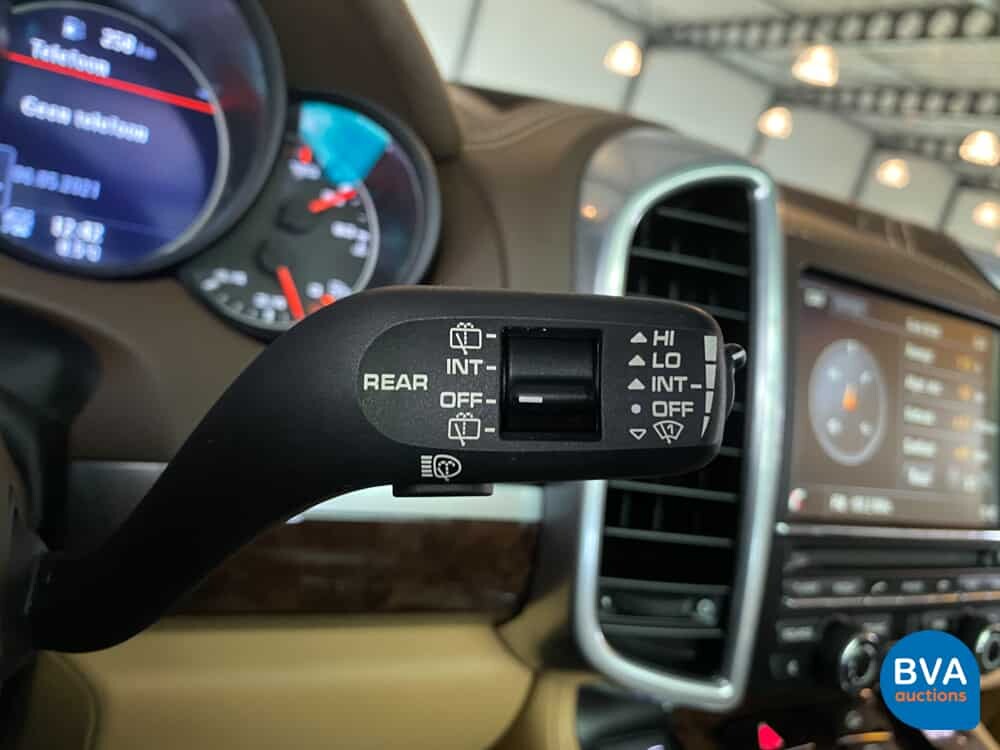 Porsche Cayenne S 3.0 D 261HP MY 2016 FACELIFT -Original NL, GG-730-B.