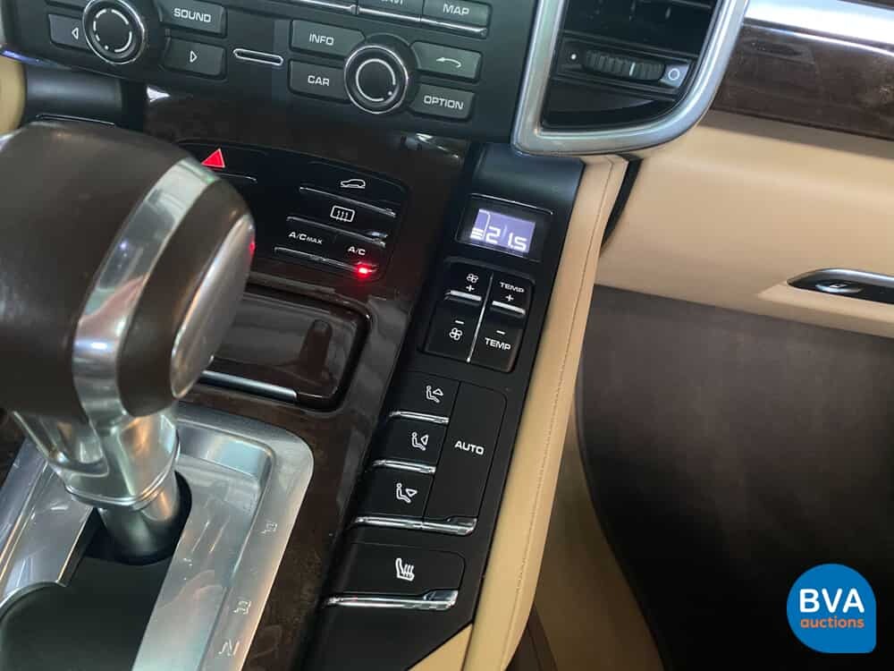 Porsche Cayenne S 3.0 D 261HP MY 2016 FACELIFT -Original NL, GG-730-B.